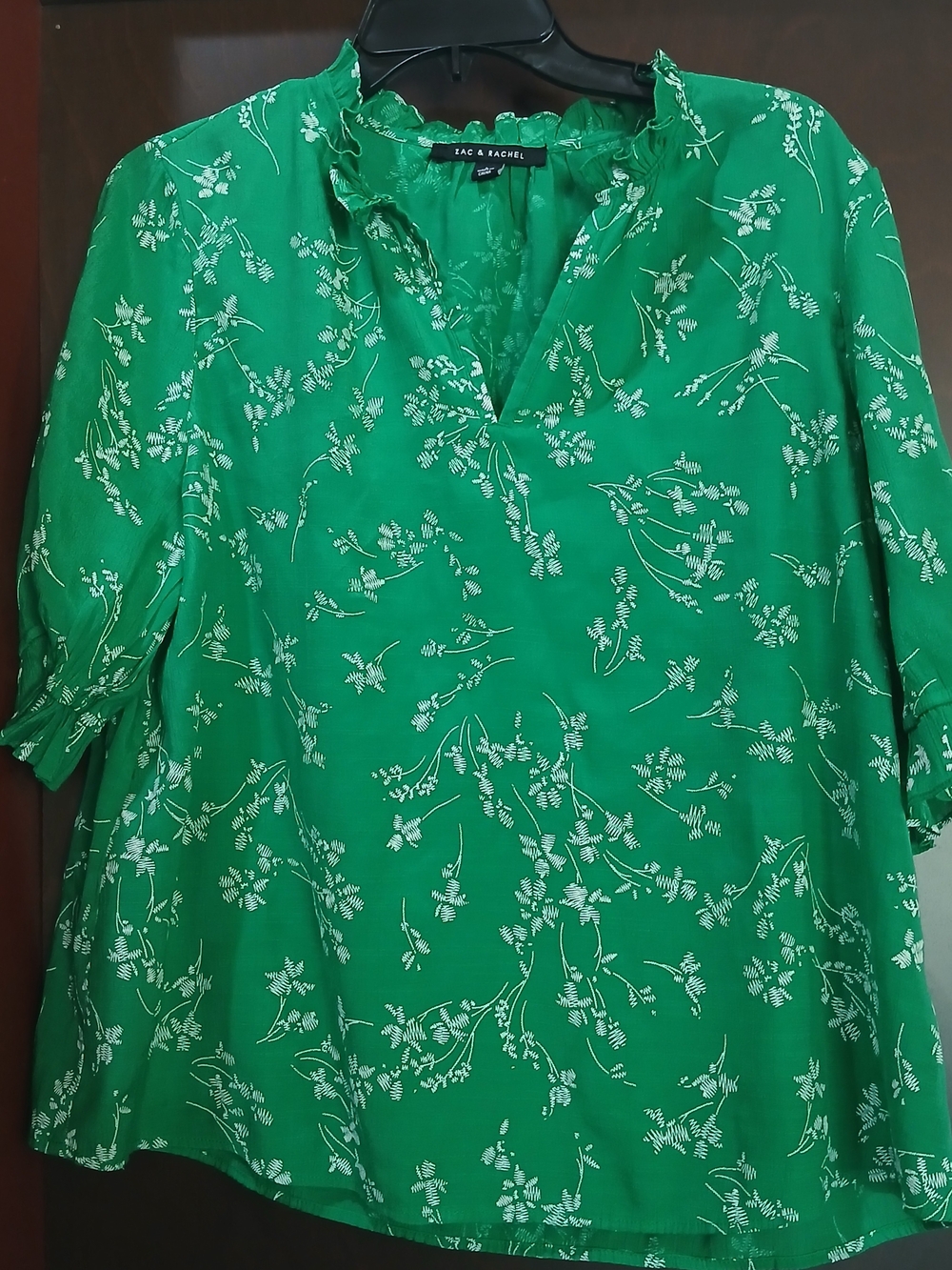 Zac & Rachel Emerald Green Floral Split-Neck Ruffle Blouse